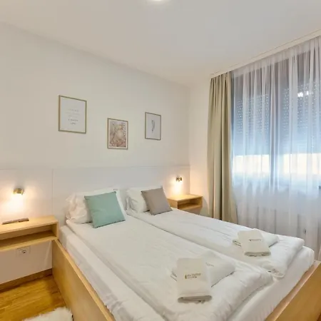 Luxury And זלאטיבור