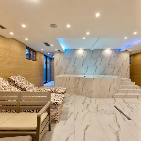 Luxury And * זלאטיבור