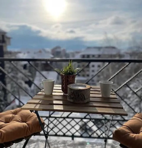 Luxury And Апартаменты Златибор