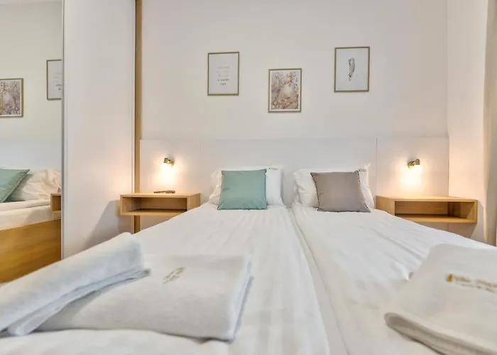 Luxury And Апартаменты