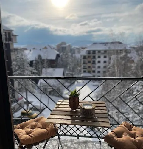 Luxury And Апартаменты *